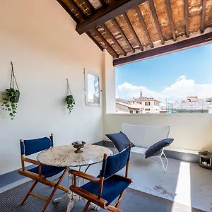 La Loggia Loves Florence